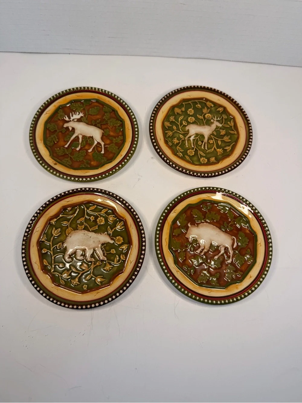 MWW Market Wildlife Embossed Salad Plates Set of 4